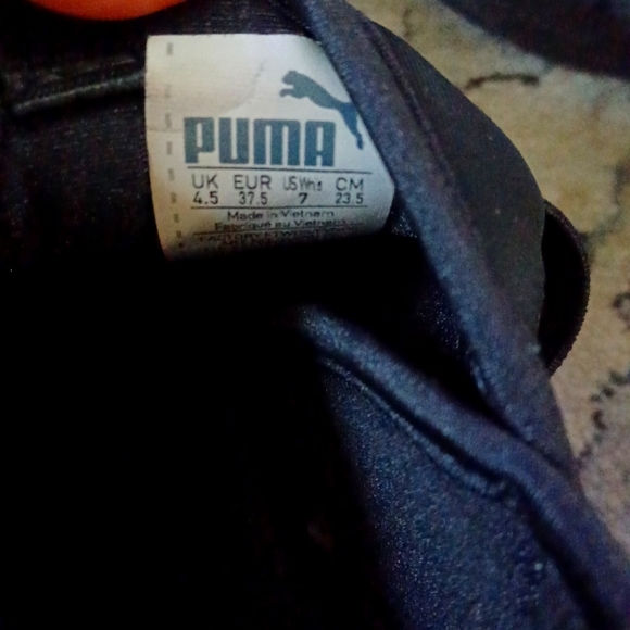 Black puma shoes - Picture 5 of 5